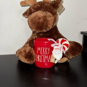 RAE DUNN MERRY CHRISTMAS COFFEE MUG